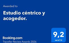 Estudio céntrico y acogedor.
